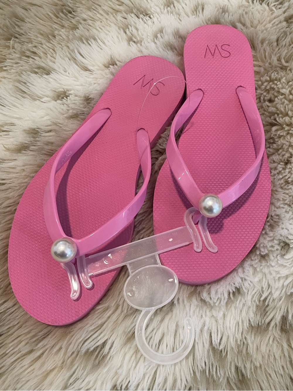 Stuart weitzman pearl flip flops